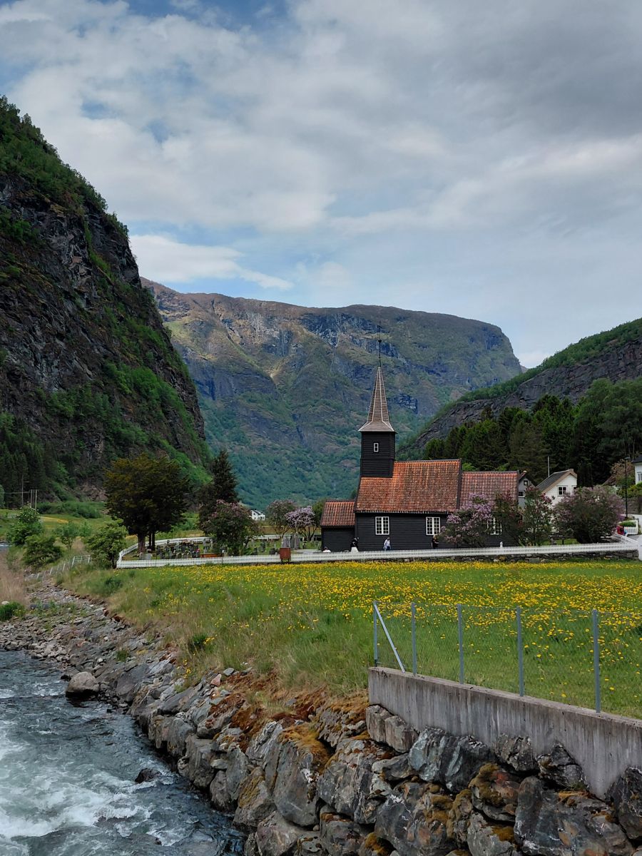 Ausflugsfoto - in Flåm - Norwegen - Nordeuropa - Kreuzfahrt mit AIDAprima - 2026 - Bild 2