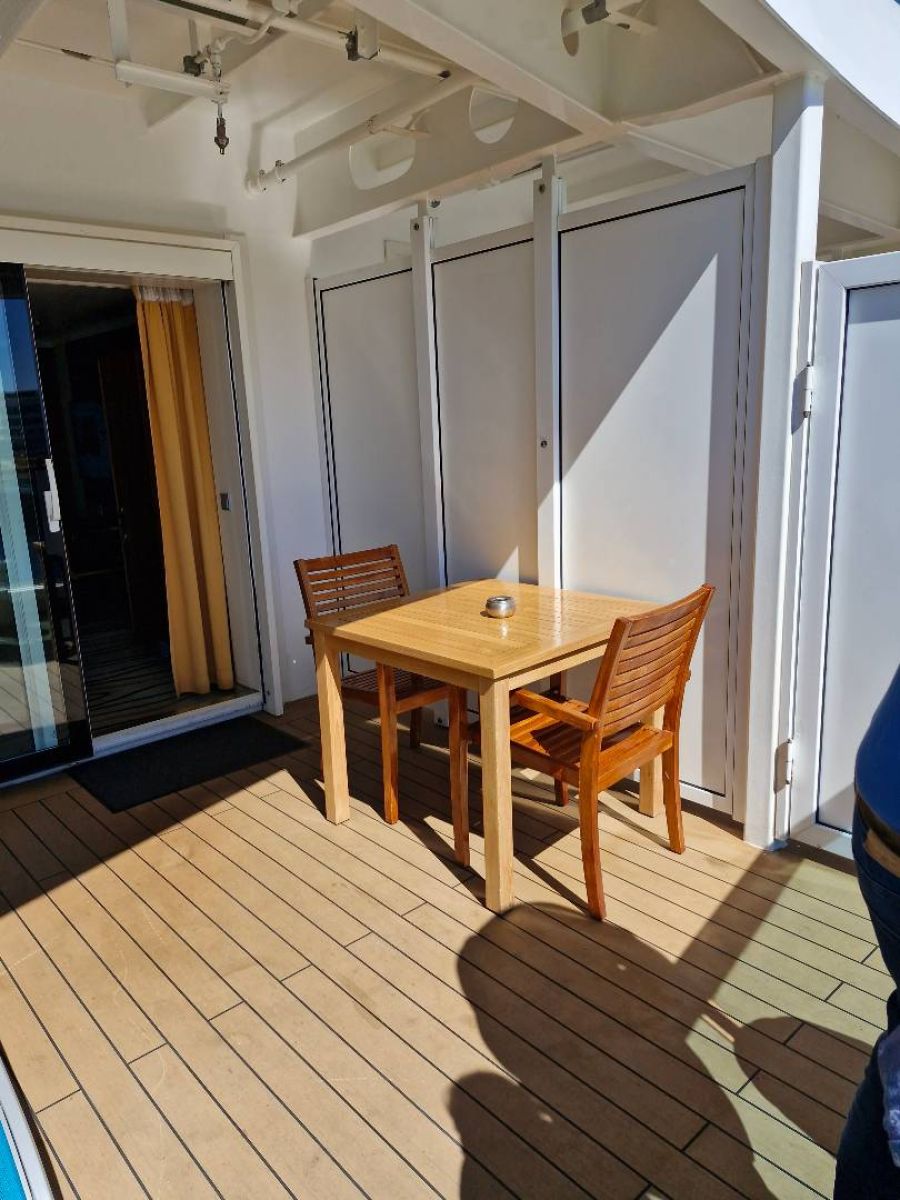 Kabinenfoto - auf AIDAperla - Junior Suite - Nummer 9296 - Kreuzfahrt Westeuropa - 2026