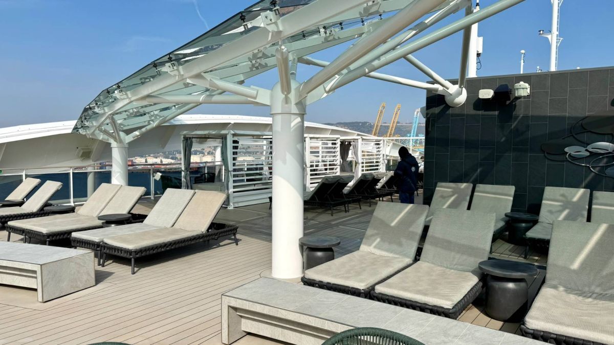 Kabinenfoto - auf MSC World Europa - Suite - Nummer 21001 - Kreuzfahrt Mittelmeer - 2026 - Bild 3
