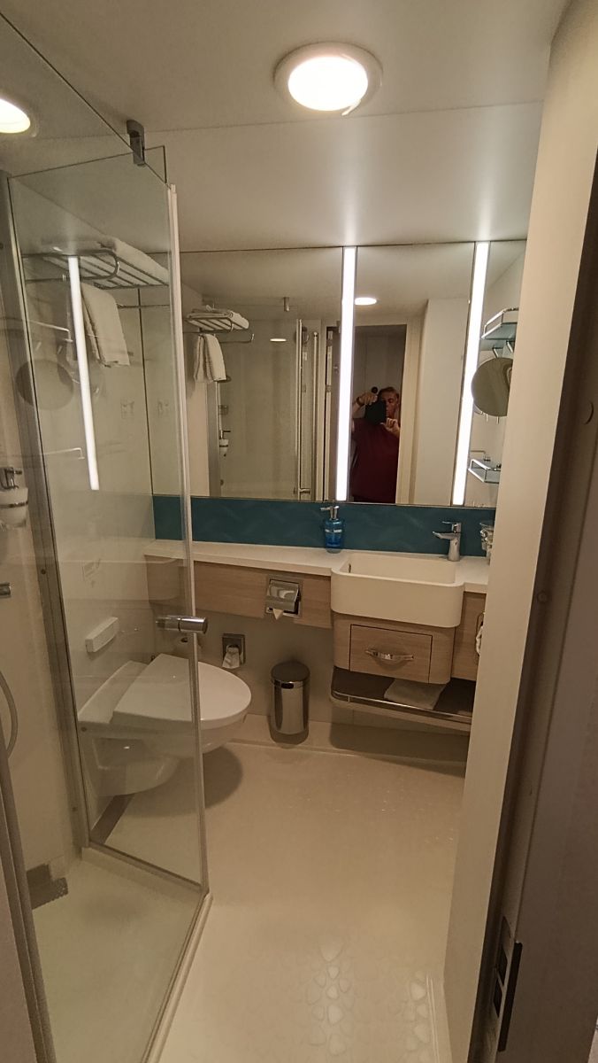 Kabinenfoto - auf Mein Schiff 7 - Innenkabine - Nummer 4005 - Kreuzfahrt Ostsee - 2026 - Bild 3
