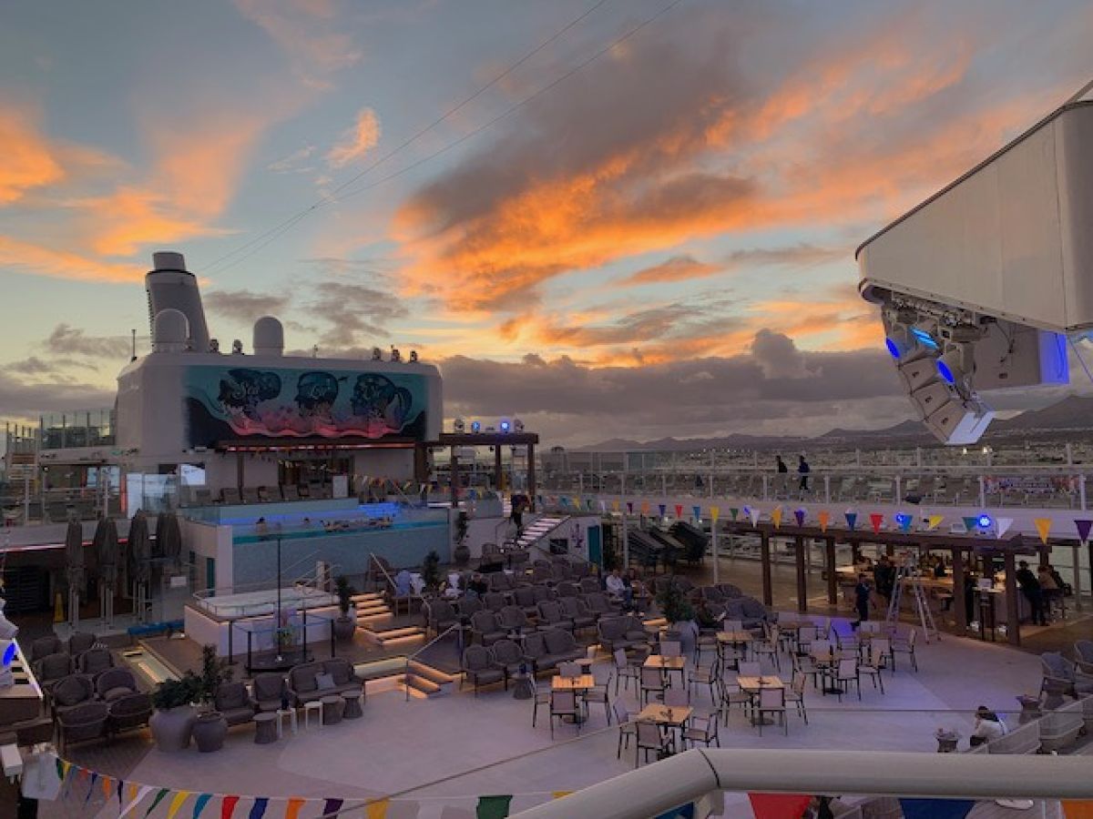 Kabinenfoto - auf Mein Schiff Relax - Balkonkabine - Nummer 10090 - Kreuzfahrt Kanaren - 2025 - Bild 3